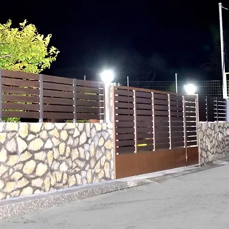 Villa Plumeria House